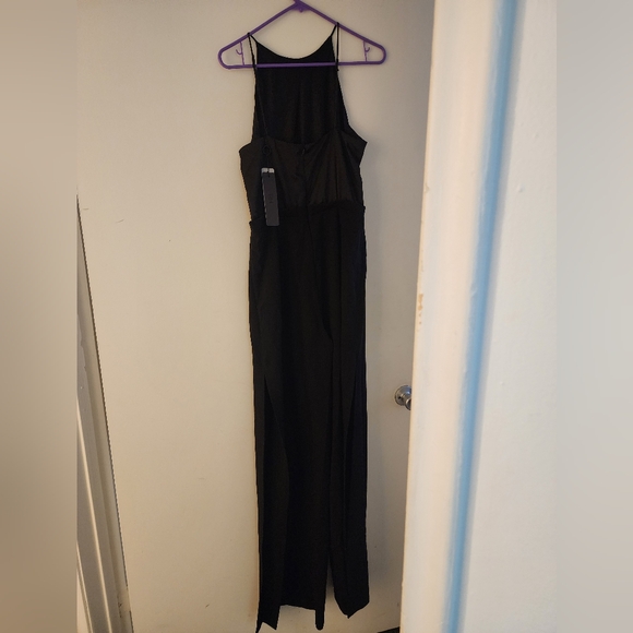 Women jump suit - Picture 10 of 12